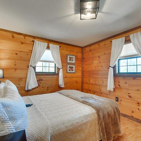 Central Sevierville Cabin With Hot Tub And Views! Luaran gambar
